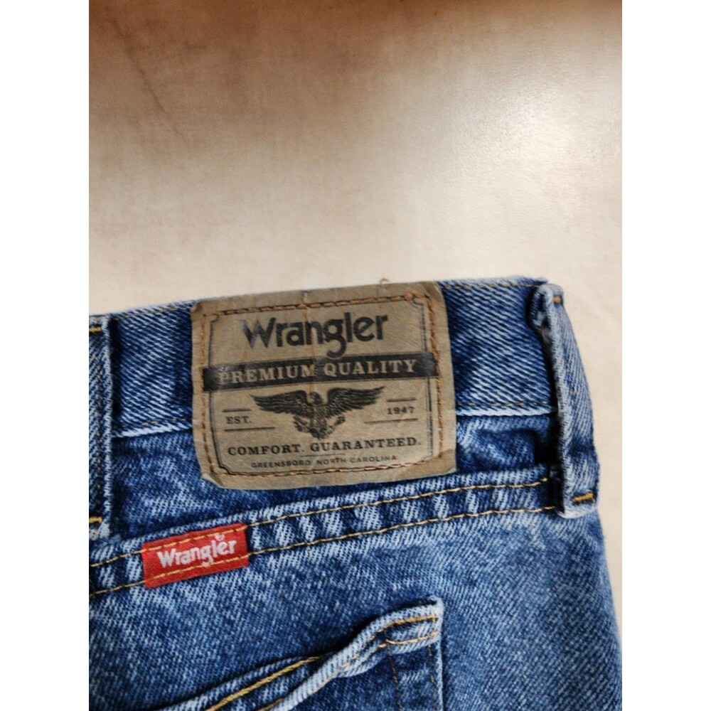 Wrangler Mens Blue Stonewash Denim Jeans 46x32 Relaxed Fit